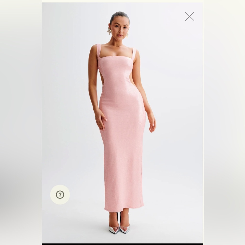 Elegant Pink Maxi Dress